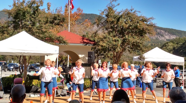 Lake Lure Cloggers Arts and Crafts Festival